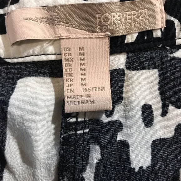 Women’s Forever 21 short-size M - Picture 6 of 7